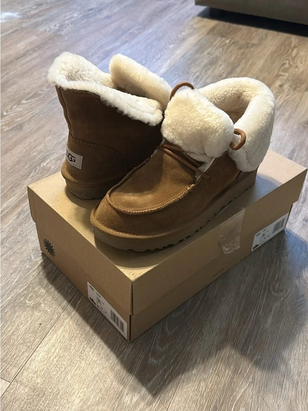 UGG never worn